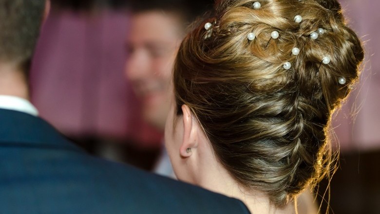 Wedding Updo Styling Tips: Choosing Your Updo
