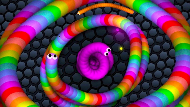 The Greatest escapes from Slither.io